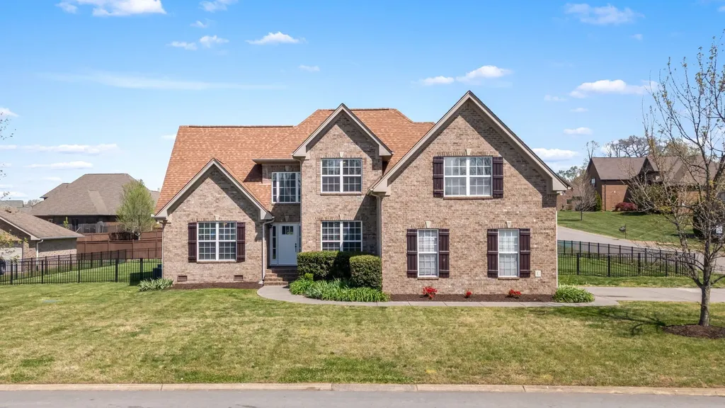 701 Scottland Trace Mount Juliet TN 37122