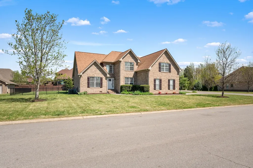 701 Scottland Trace Mount Juliet TN 37122