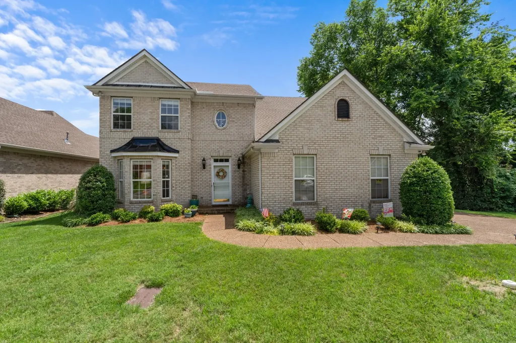 6644 Christiansted Lane Nashville TN 37211