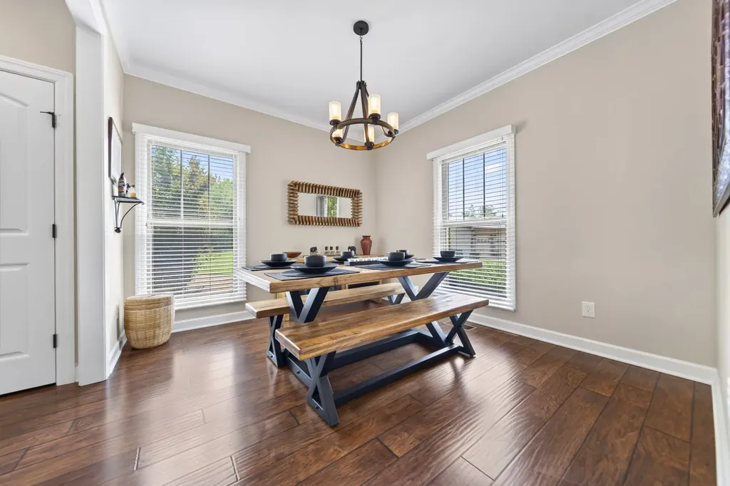 130 Tison Lane Cottontown TN 37048