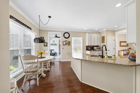 130 Tison Lane Cottontown TN 37048