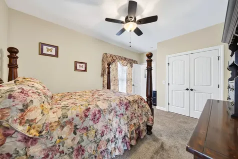 130 Tison Lane Cottontown TN 37048