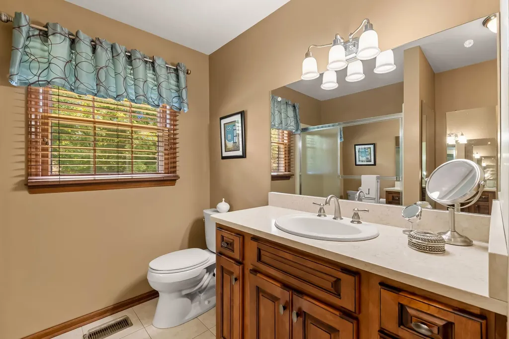 1048 Allen Road Murfreesboro TN 37129