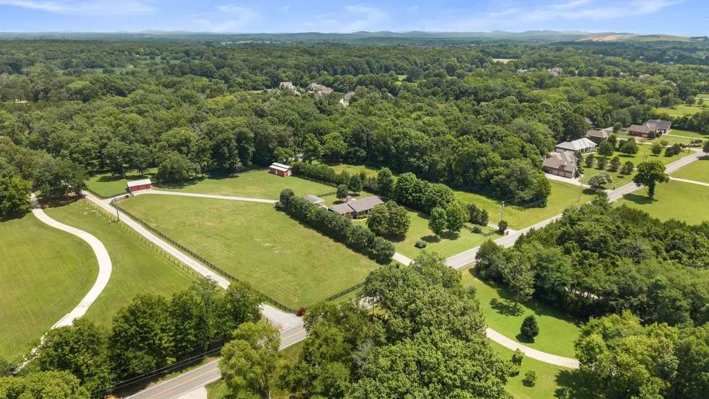 1048 Allen Road Murfreesboro TN 37129