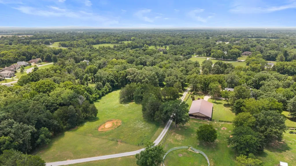 1048 Allen Road Murfreesboro TN 37129