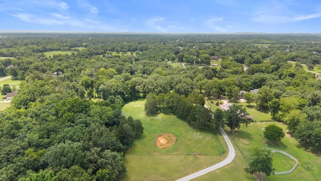 1048 Allen Road Murfreesboro TN 37129