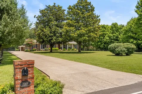 1048 Allen Road Murfreesboro TN 37129