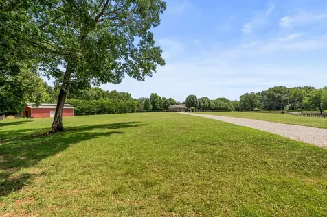 1048 Allen Road Murfreesboro TN 37129