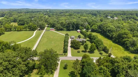 1048 Allen Road Murfreesboro TN 37129