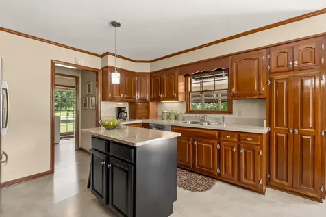 1048 Allen Road Murfreesboro TN 37129