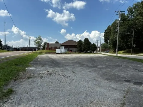 129 S Forrest Avenue Camden TN 38320