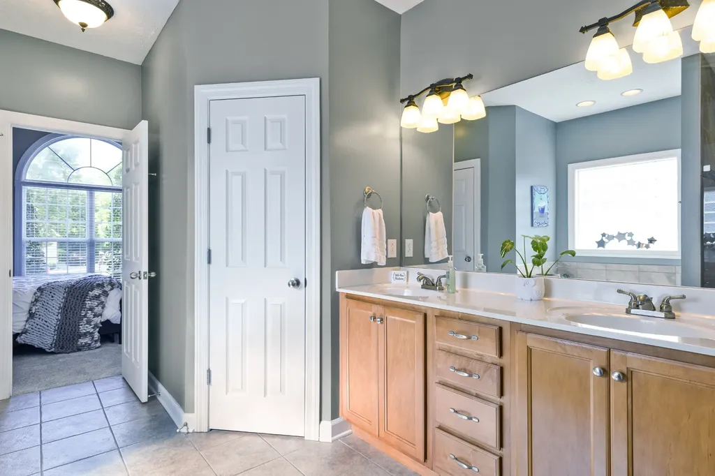 1316 Lunar Drive Murfreesboro TN 37129