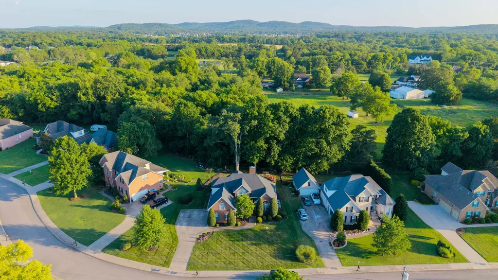 1316 Lunar Drive Murfreesboro TN 37129