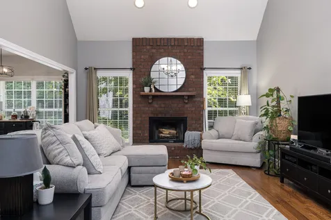 1316 Lunar Drive Murfreesboro TN 37129