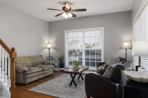 1316 Lunar Drive Murfreesboro TN 37129