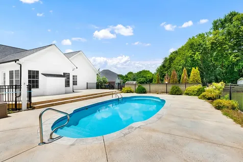 2118 Sue Lane Spring Hill TN 37174