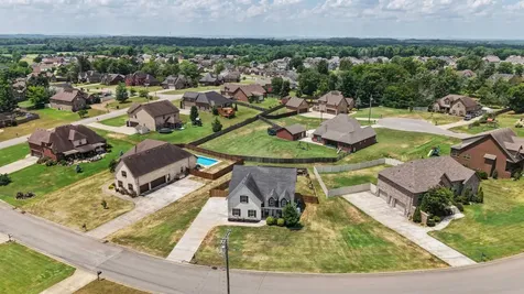 1213 Rivercrest Drive Murfreesboro TN 37129