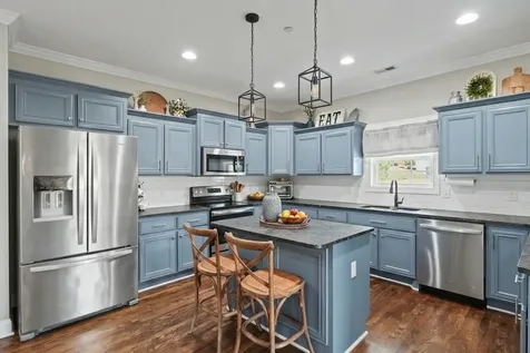 1213 Rivercrest Drive Murfreesboro TN 37129