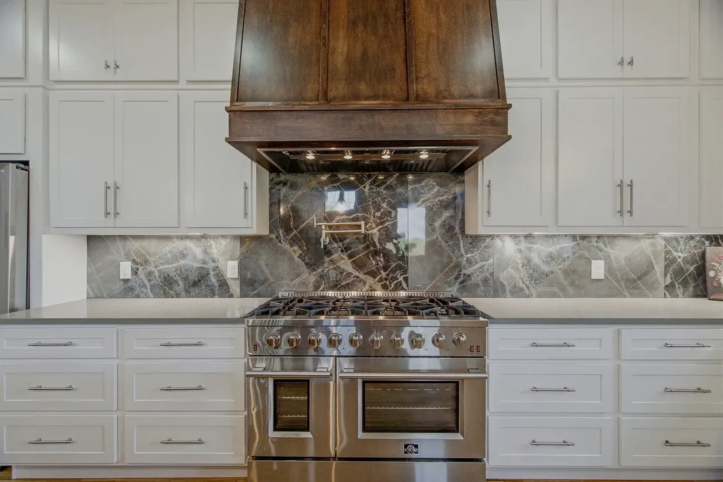4940 Albert Fentress Road Greenbrier TN 37073