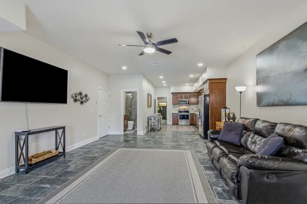 4940 Albert Fentress Road Greenbrier TN 37073