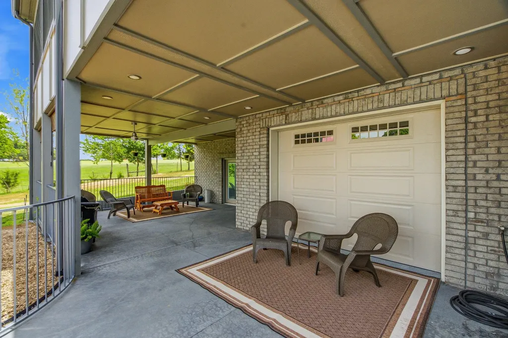4940 Albert Fentress Road Greenbrier TN 37073