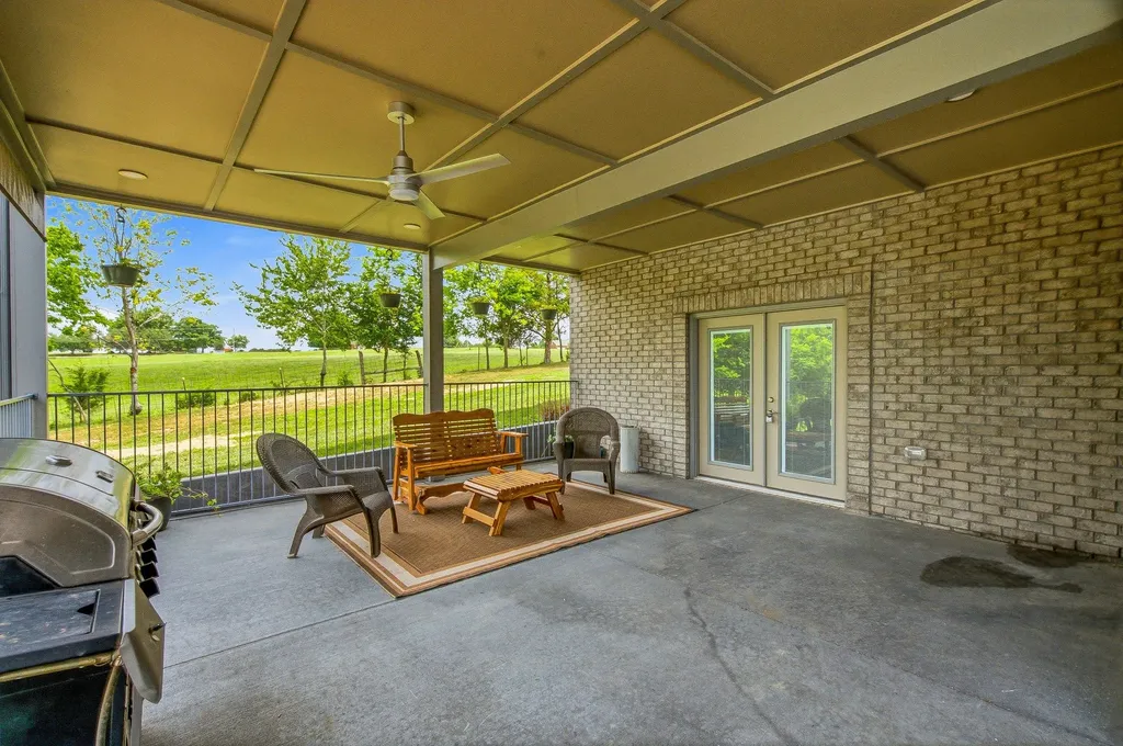 4940 Albert Fentress Road Greenbrier TN 37073
