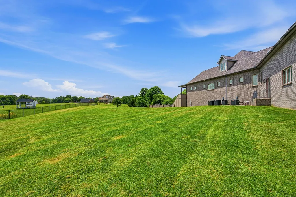 4940 Albert Fentress Road Greenbrier TN 37073