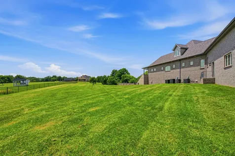 4940 Albert Fentress Road Greenbrier TN 37073