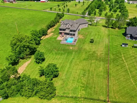 4940 Albert Fentress Road Greenbrier TN 37073