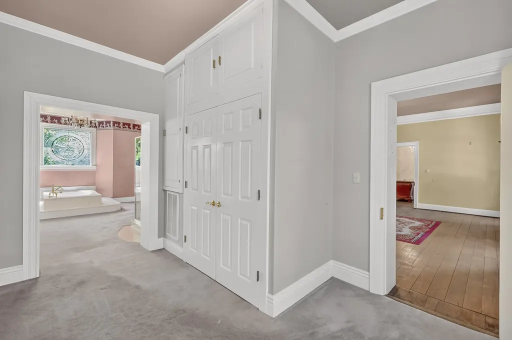 137 3rd Ave, N Franklin TN 37064