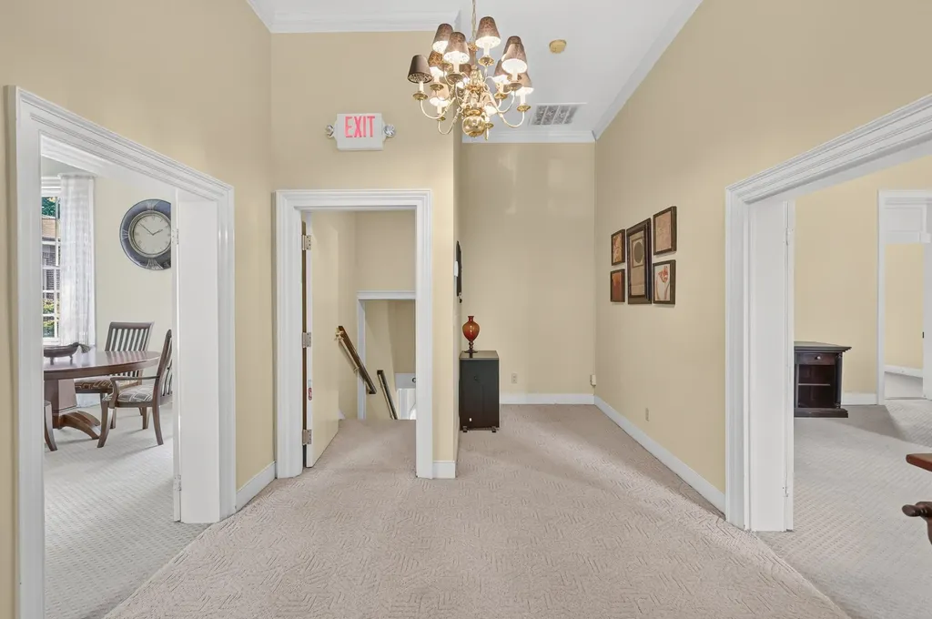 137 3rd Ave, N Franklin TN 37064