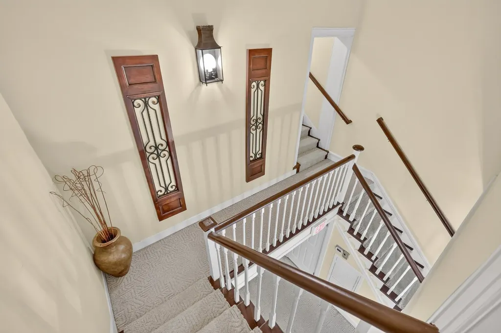 137 3rd Ave, N Franklin TN 37064