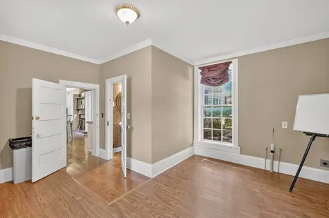 137 3rd Ave, N Franklin TN 37064