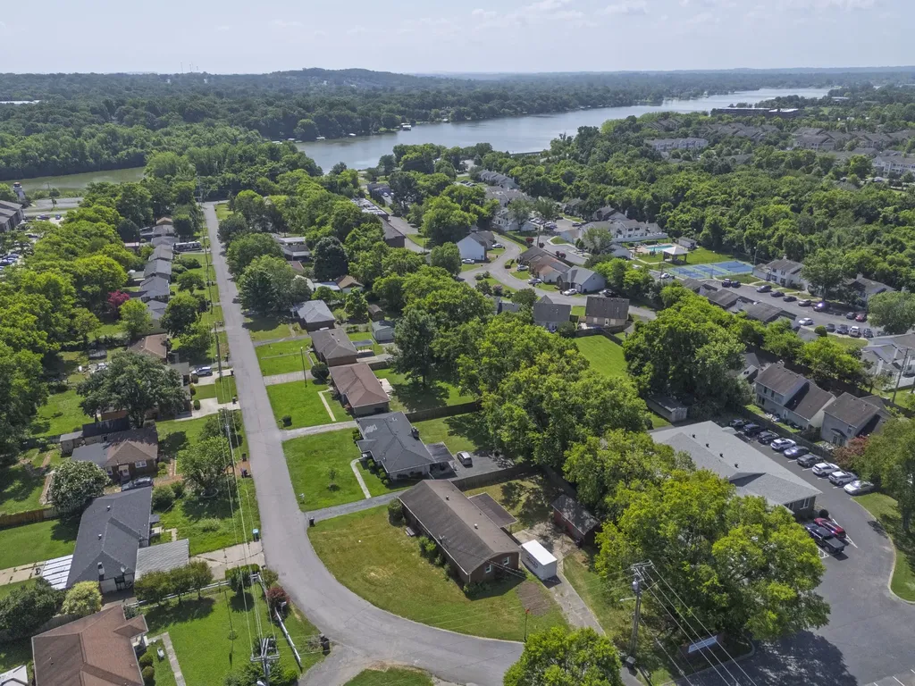 125 Haven Street Hendersonville TN 37075