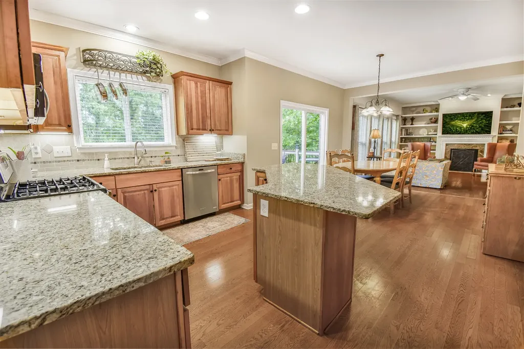 304 Forest Bend Drive Mount Juliet TN 37122