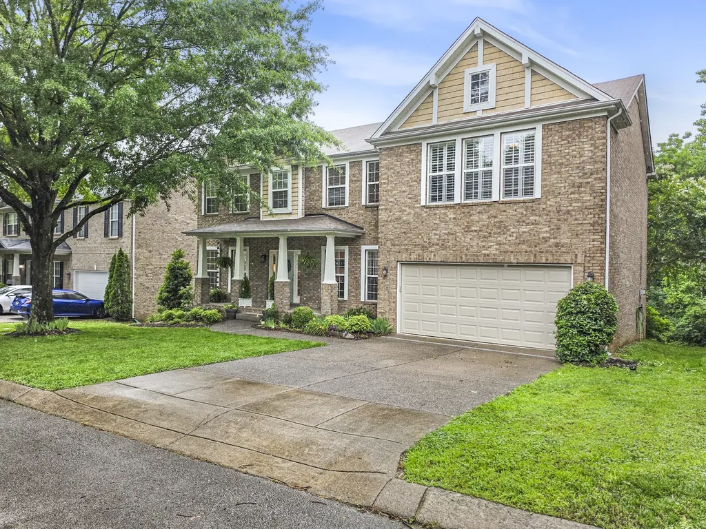 304 Forest Bend Drive Mount Juliet TN 37122
