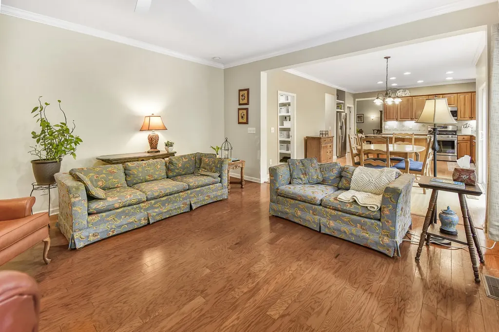 304 Forest Bend Drive Mount Juliet TN 37122