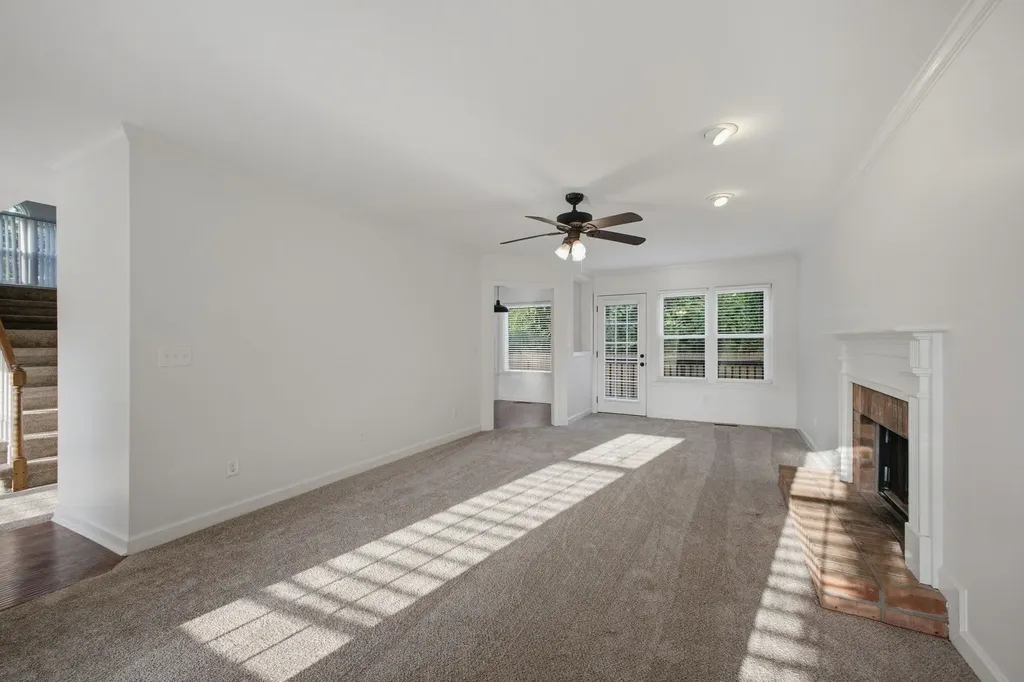 632 Independence Dr, E Franklin TN 37067