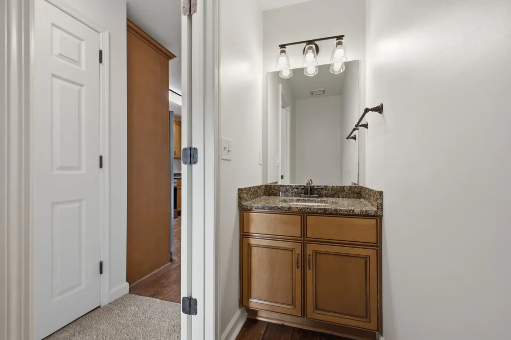 632 Independence Dr, E Franklin TN 37067
