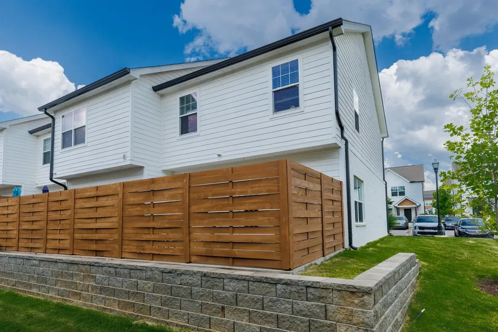 2415 Sayerville Avenue Old Hickory TN 37138