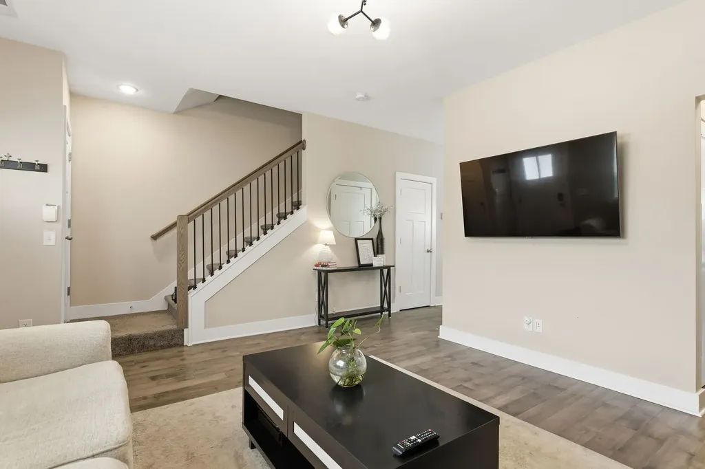 2415 Sayerville Avenue Old Hickory TN 37138