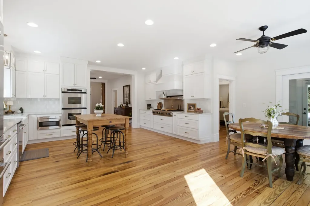 334 3rd Ave S, S Franklin TN 37064