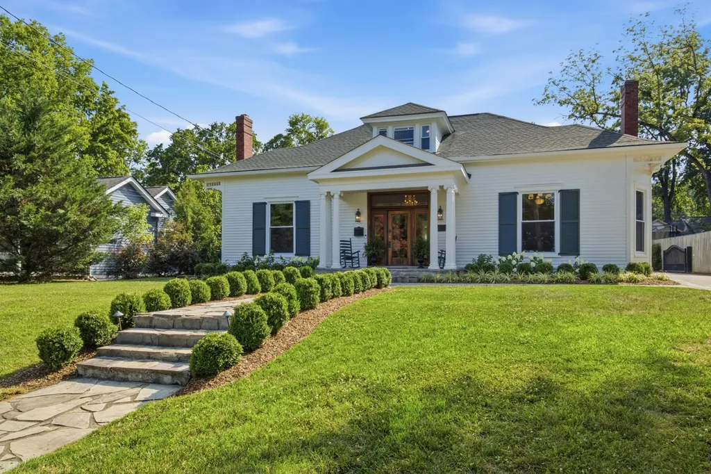 334 3rd Ave S, S Franklin TN 37064