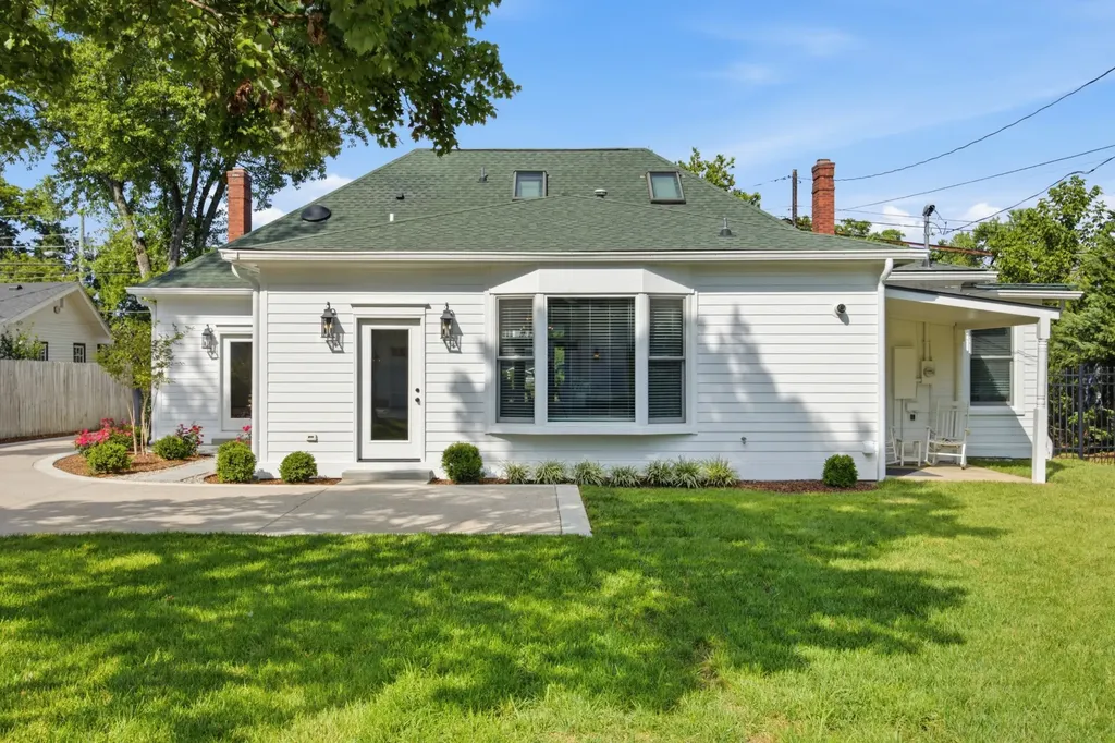 334 3rd Ave S, S Franklin TN 37064