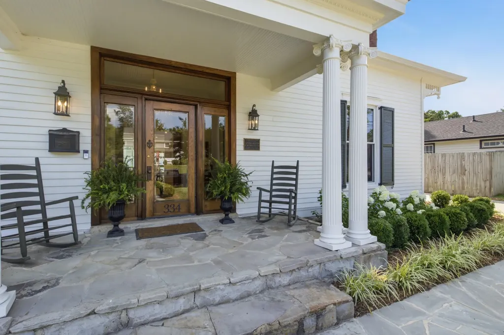 334 3rd Ave S, S Franklin TN 37064