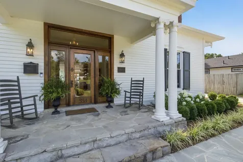 334 3rd Ave S, S Franklin TN 37064