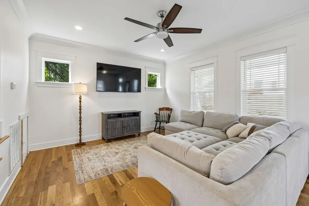 1909B Delta Avenue Nashville TN 37208