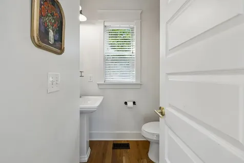 1909B Delta Avenue Nashville TN 37208