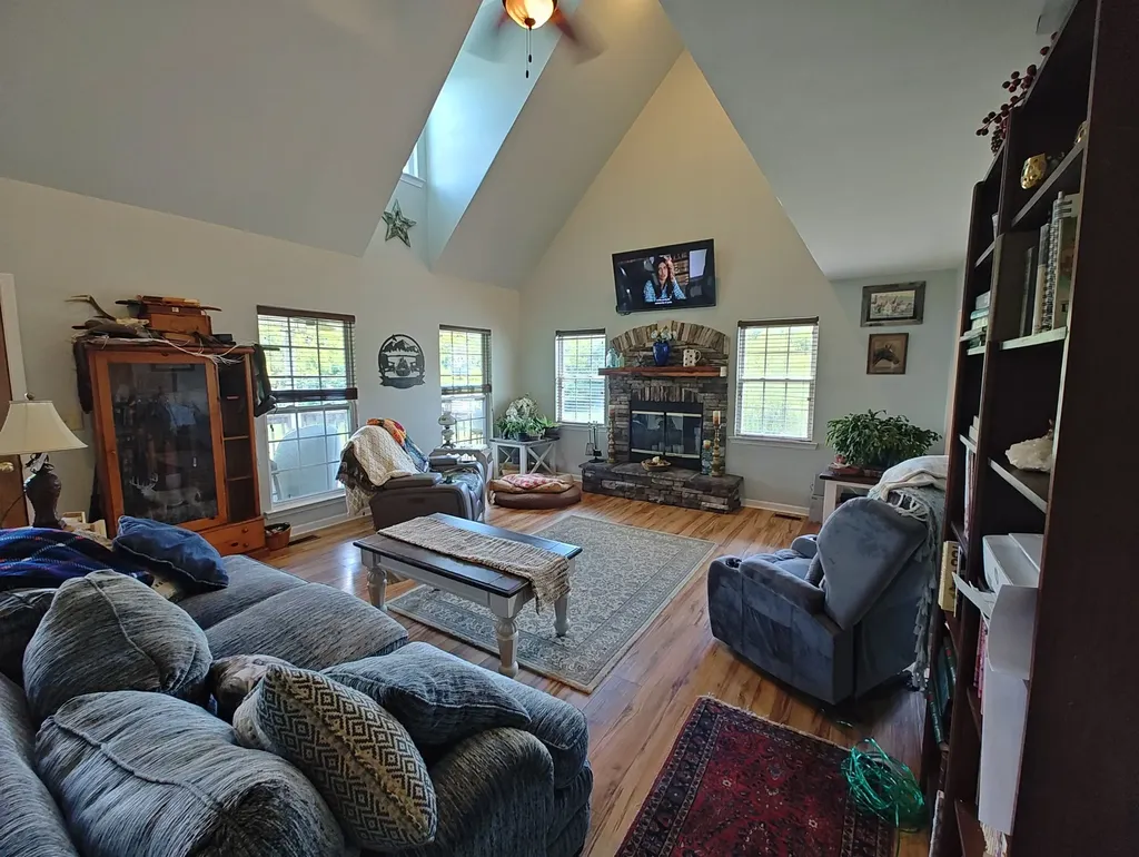 2770 Beech Log Road Watertown TN 37184