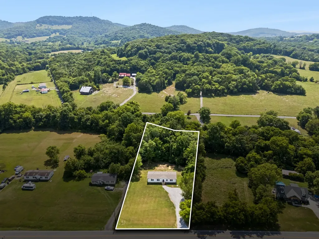 1150 Statesville Road Watertown TN 37184